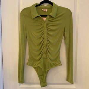 Showpo. Light Green Bodysuit Size 6